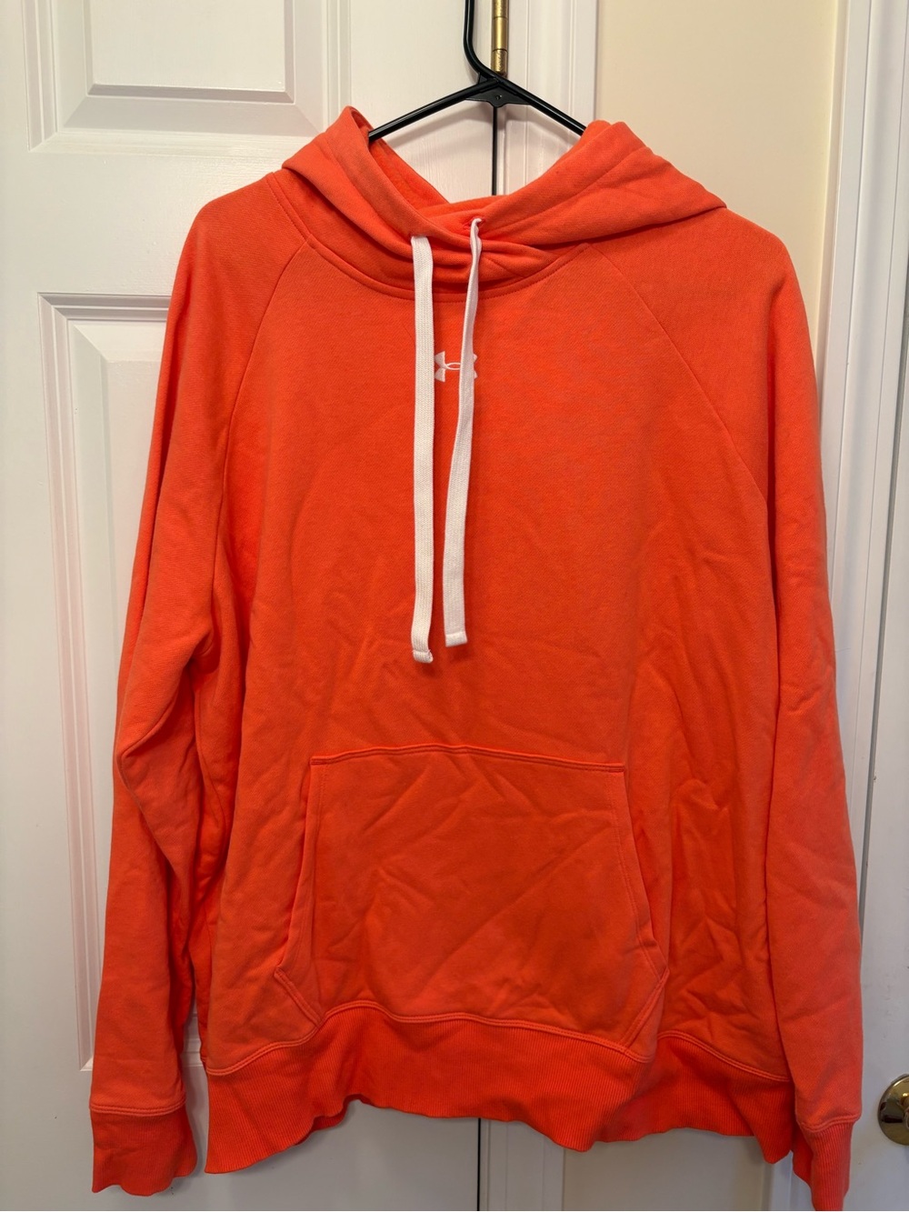 Under Armour women’s orange/coral Pullover Hoodie Sweater